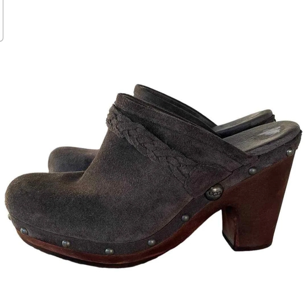 Women's Ugg Gray Suede Clogs Sz 9